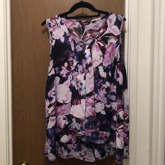 Simply Vera Vera Wang Tops - Simply Vera/Vera Wang colorful sleeveless blouse